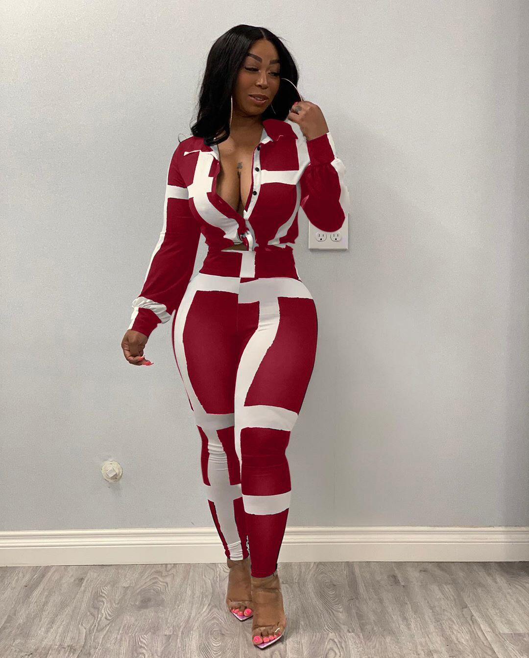 Women's striped clothes suit